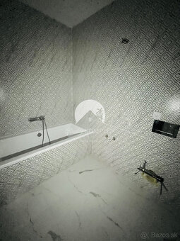 Reality KOMPLEX s.r.o., Vám ponúka na predaj moderný 3-izbov - 18