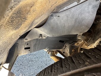 Toyota Land cruiser 120 3,0 D-4D 122KW pôvodný lak,dovoz IT - 18