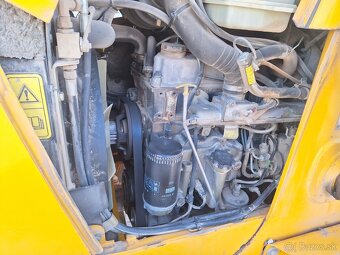 JCB 2CX - 18