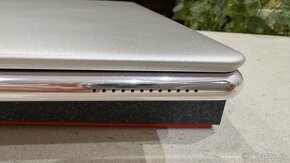 Predám notebook Lenovo Yoga9,1TB, 16GB RAM - 18
