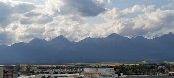 Poprad – 4-izbový byt 77 m², sídlisko Západ, krásny výhľad n - 18