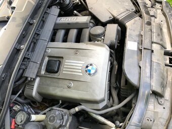 Díly z Bmw 325i e90 2005 160kw motor bere olej - 18