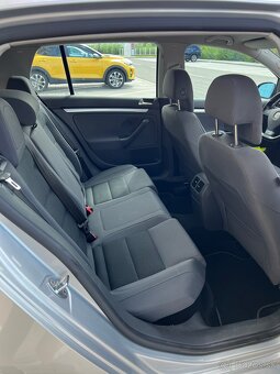 Golf 5 R32 4Motion DSG – 3.2 VR6, TOP stav, servis. história - 18