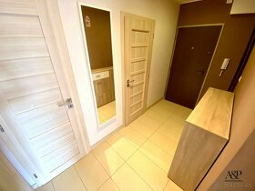 NA PRENÁJOM KOMPLETNE REKONŠTRUOVANÝ 2.IZB. BYT, 68M2, ŠTEFÁ - 18