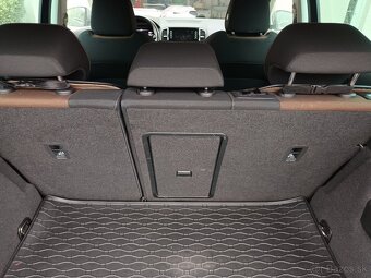 skoda karoq scout - 18