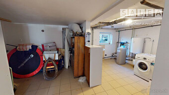 BÁNOVÁ - 6 IZBOVÝ RODINNÝ DOM - 2 BYTOVÉ JEDNOTKY - 18