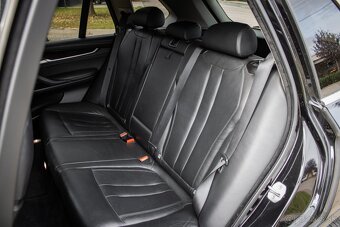 BMW X5 xDrive40d A/T - 18