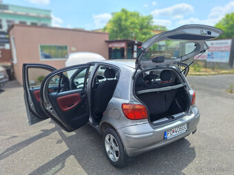 Toyota Yaris 1.0 VVT-i Terra - 18