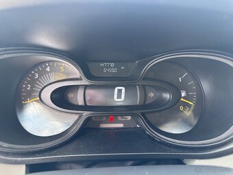 Renault Trafic 1.6dCi 92kw, 8 míst, SERVIS, ČR - 18