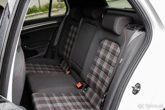 Volkswagen Golf 2.0 TSI BMT GTI EU6 / AJ NA SPLÁTKY - 18