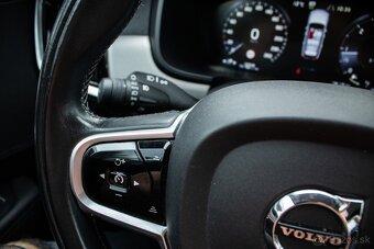 Volvo V90 2.0 D4 AWD Cross Country - 18