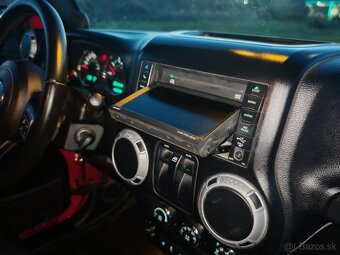 JEEP WRANGLER SAHARA 2.8 CRD-MAX ZACHOVALE-MOZNA VYMENA - 18