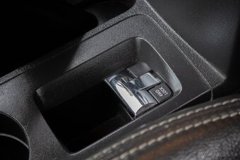 Jeep Compass 2.2L I4 CRD 4x4 - 18