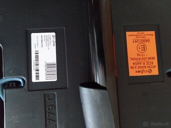 Roan Bass Next + Cybex Aton 5 s ISOfix zakladnou - 18
