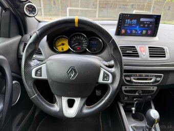 Renault Mégane III 2,0T RS CUP - 18
