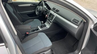 Volkswagen Passat Variant 1.6 TDI BMT Comfortline - 18