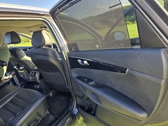 Kia Sorento 2016 2,2CRDI 4x4 šedá tm.metalíza, AUTOMAT - 18