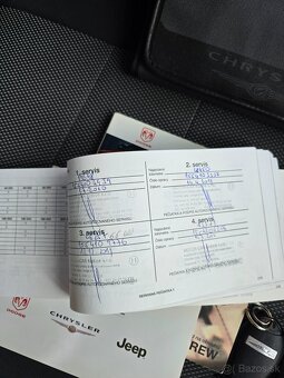 Chrysler grand voyager 7-miestne - 18
