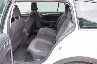 Volkswagen Golf - 18