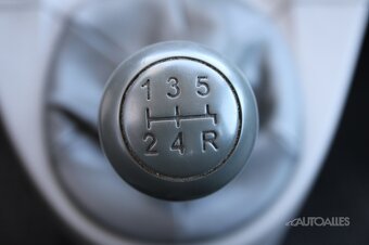 Fiat Panda 1,2 i 44 kW 4x4 - 18