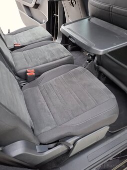 Volkswagen Touran 7miestne - 18