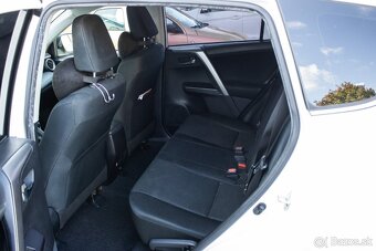 Toyota RAV4 Active (2016) / AJ NA SPLÁTKY / PROTIÚČET / - 18