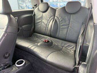 Mini Cooper S • 1.6 Benzín • 6-st. manuál • 4499 € - 18