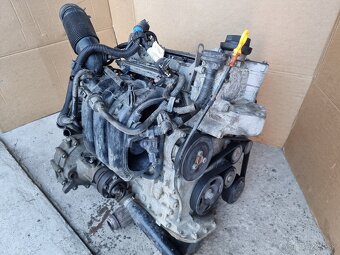 škoda fabia II 1,2 benzin 51 KW,kod:BZG - 18