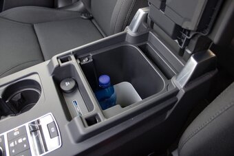 Land Rover Discovery 3.0 SDV6 SE - 18