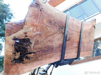 Atypické a nadrozmerné fošne a koláče, orechové drevo - 18