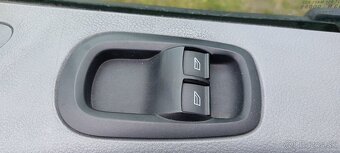 Ford Transit 2.2 TDCi 125 Ambiente L3H2 - 18