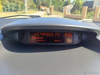 Predám Renault Clio Grandtour 1.2 benzín ,55kw rok výroby 20 - 18