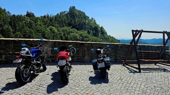 HARLEY DAVIDSON ROADSTER 1200 - 18