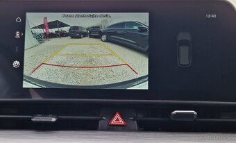 KIA SPORTAGE 1.6 CRDI MHEV GOLD 4WD A/T / MOŽNÝ ODPOČET DPH - 18