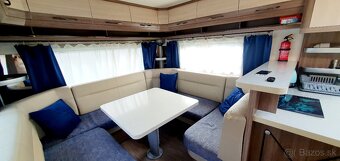 Karavan Hobby De Luxe - 18