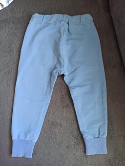 Súprava, tepláky a Despacito tepláky veľ 92 - 18