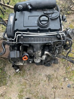Predam diely na octaviu2 passat b6 b7 - 18