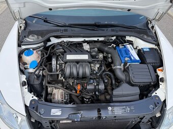 ► ŠKODA OCTAVIA 1,6 MPI ACTIVE - 75 KW, TOP KM ◄ - 18