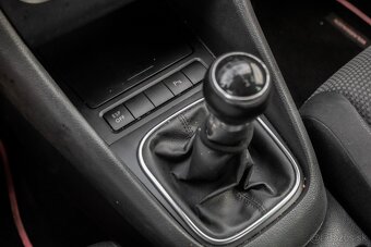 Volkswagen Golf 1.6 TDI, 77kW, M5 - 18