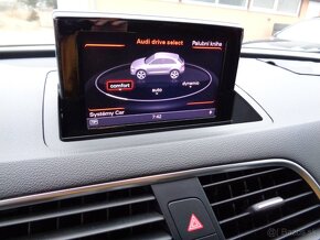 Audi RSQ3 2.5 - 18