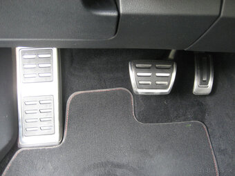 Volkswagen Touran 2.0 TDI DSG - 18