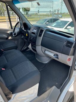 Mercedes-Benz Sprinter 313 CDI 2.2 95kw M6 6 - miestne - 18