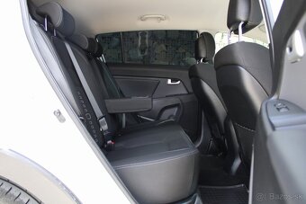 Kia Sportage 2.0 4WD EX A/T - 18