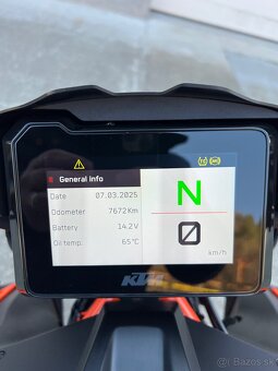 KTM SUPERDUKE 1290 R Orange 2022 v záruke, odpočet DPH - 18
