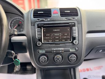 Volkswagen Jetta 1.9Tdi 77kw SR - 18
