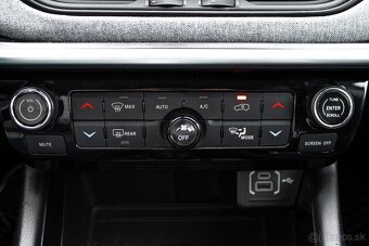 Jeep Compass 1.3 GSE Longitude 2022 - 18