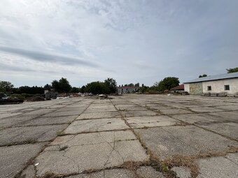 Na prenájom multifunkčné priestory - 18