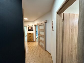 Krásny ,tichý a priestranný 2i byt pri lese,Dúbravka - 18