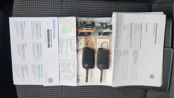 VW CADDY 2.0 TDI 4 Motion  R LINE  MOD 2022 - 18