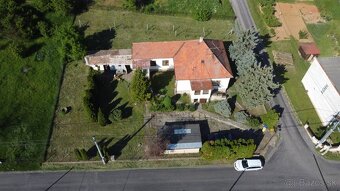 Starší RD pod lesom, pozemok 1351 m², Štitáre - 18